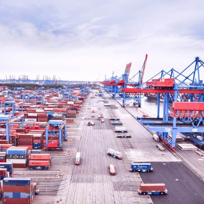 Hamburgi logisztikai tanulmányút: Intermodális szállítmányozás és intralogisztika