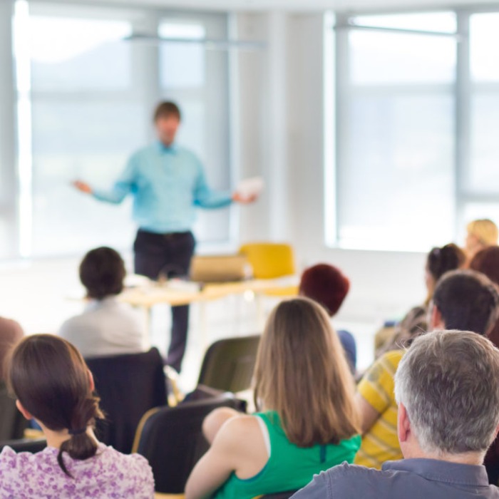 Vámügyintéző képzés indul